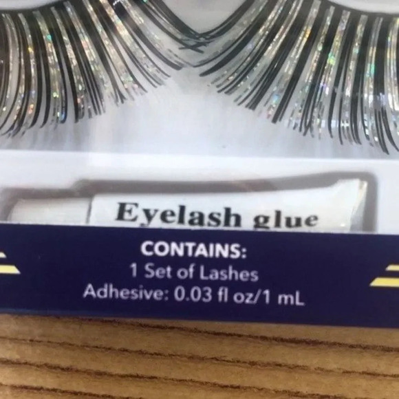 Select Lash Glitter Lashes False Eyelashes with Eyelash Glue Set - Picture 2 of 9